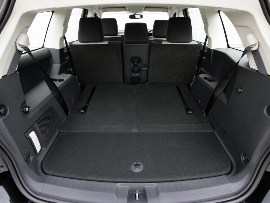  Dodge Journey 2008 года  (UK) (фото 2 из 30)